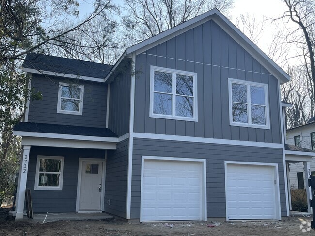 Building Photo - 2732 Catalina Ave Rental