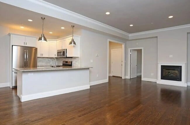 Photo - 75 Goddard Ave Unit 3