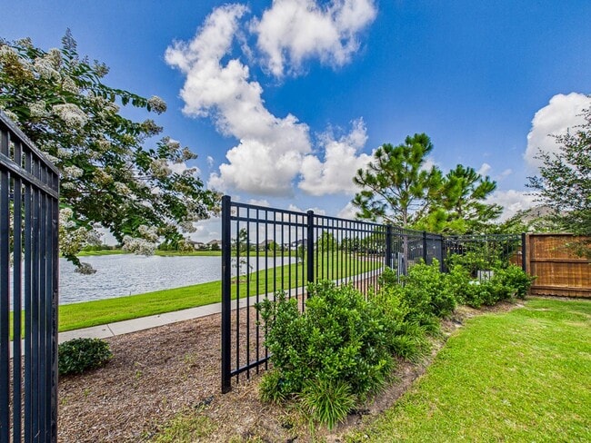 Building Photo - 9623 Wright Dr
