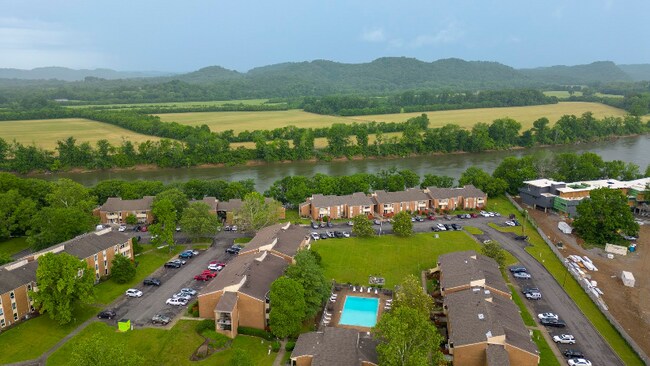 Photo - 515 Basswood Ave Unidad A10