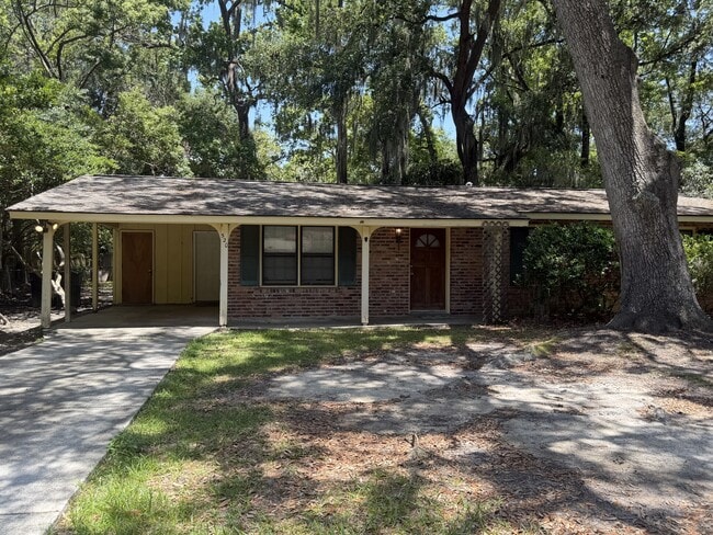 Building Photo - 520 Mimosa Pl