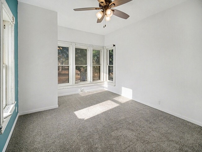 Photo - 6801 Lexington Ave Unit 3