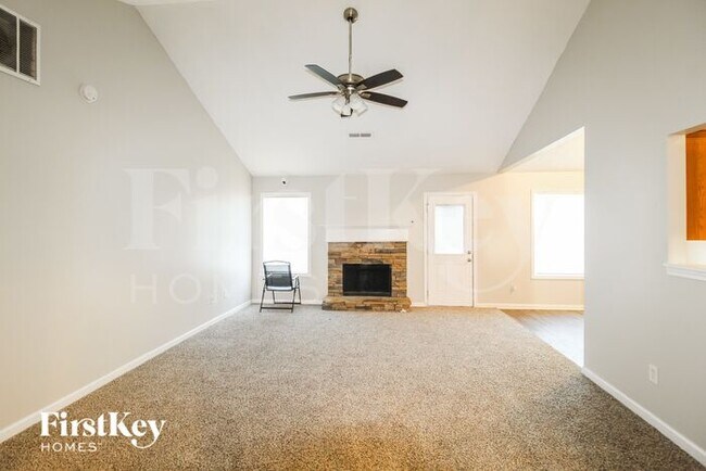 Photo - 175 Mills Creek Ln