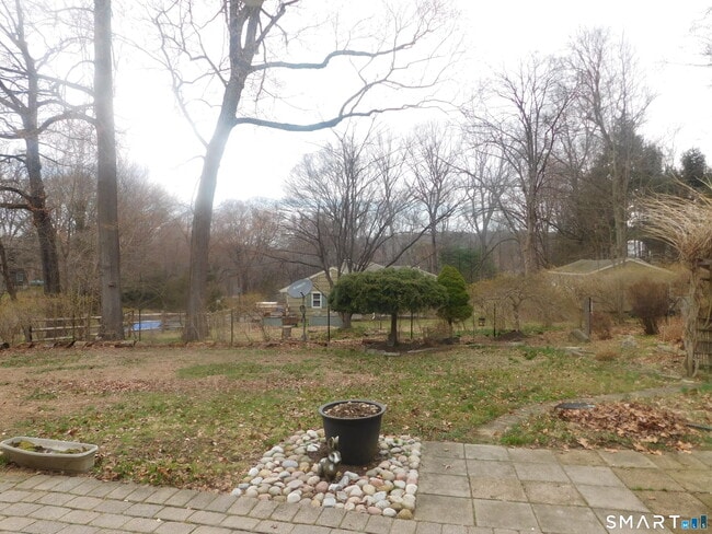 Building Photo - 6 Daybreak Ln