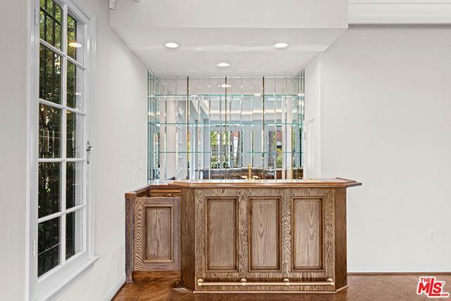 Photo - 224 S Palm Dr