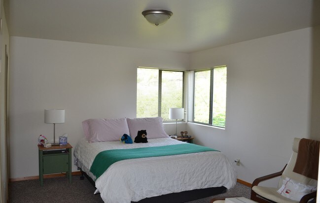 Photo - Hawthorne Place