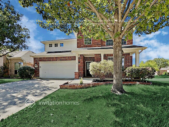 Building Photo - 3900 Rochester Dr