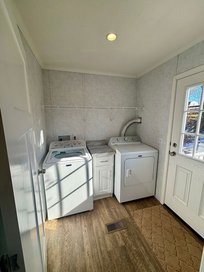 Photo - 135 Church Rd