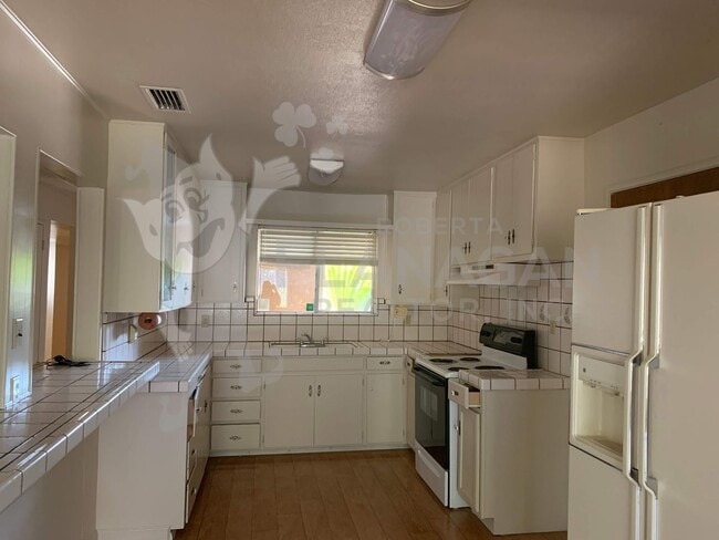 Photo - 3 Bedroom/ 2 Bathroom home