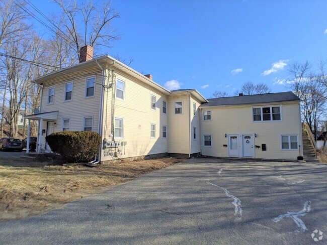 Building Photo - 56 N Main St Unit 4 Rental