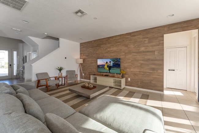 Building Photo - 468 Marcello Blvd Rental
