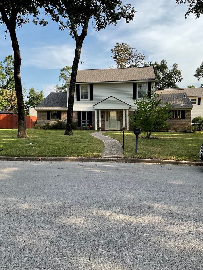 Photo - 3113 Wilson Rd