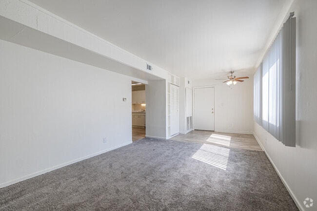 2BR, 1BA - 850SF - Living Room