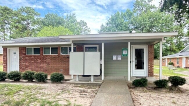 Photo - 2050 S Byrd Ave