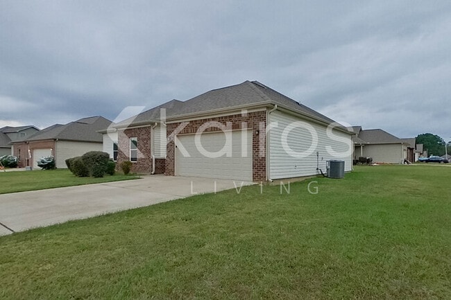 Photo - 45 HAWK LN