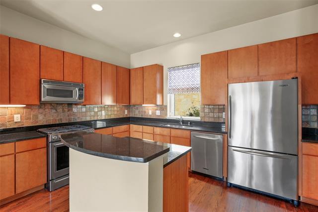 Photo - 3800 Holland Ave