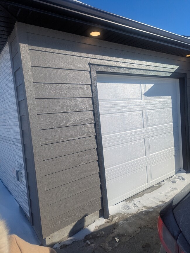 Photo - 117 Yasmin Ali Cres