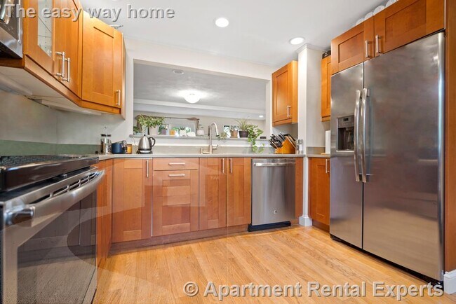 55 Waterhouse St