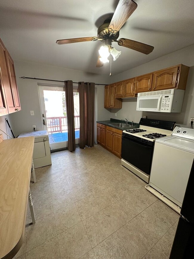 Photo - 5218 Harford Rd Unit 5218 Harford Road 2