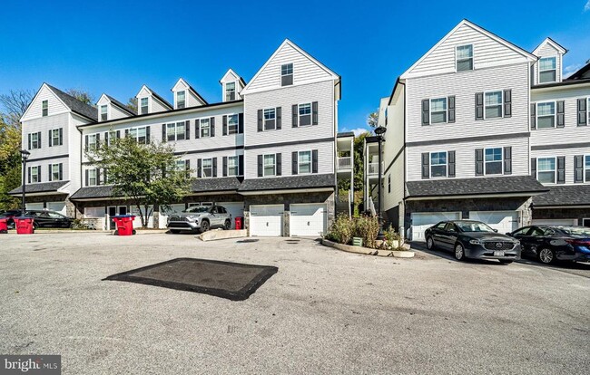 Photo - 117 Colwell Ln