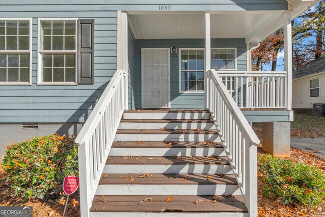 Photo - 1040 Thomasville Estates Dr SE