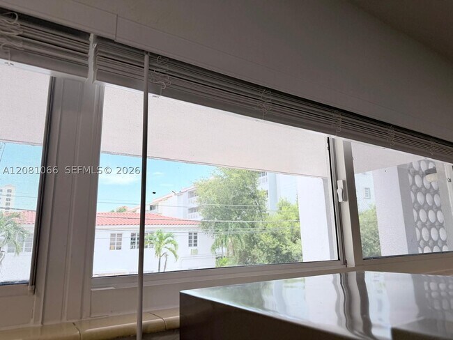 100 Madeira Ave Unidad 7