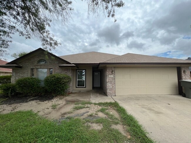 Building Photo - 4611 Colby Dr