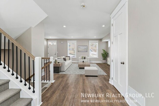 Photo - 1827 Chessland St