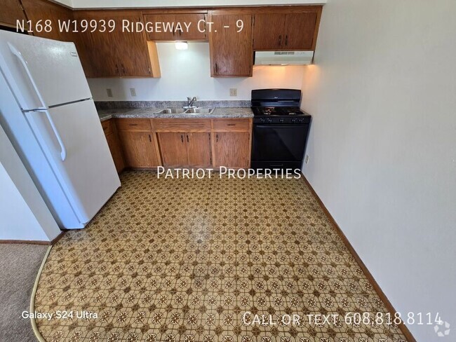 Building Photo - 1 Bedroom/ 1 Bathroom in Jackson, WI Unit 9 Rental