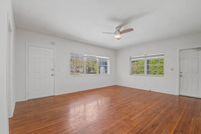 Photo - 7601 SW 59th Ct