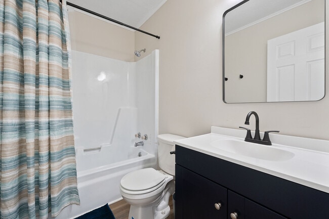 Photo - 413 W Stevens St