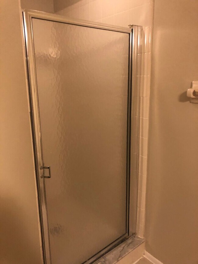 Photo - Spacious open floor plan 2/2 located in highly desirable Siesta Lago! Unit 1