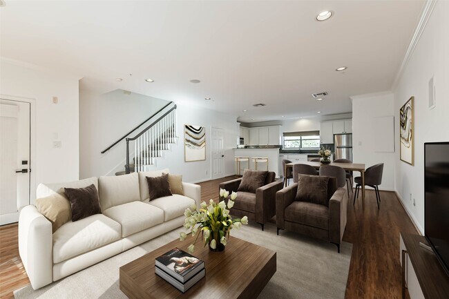 Building Photo - 17 Waugh Dr Unit 209