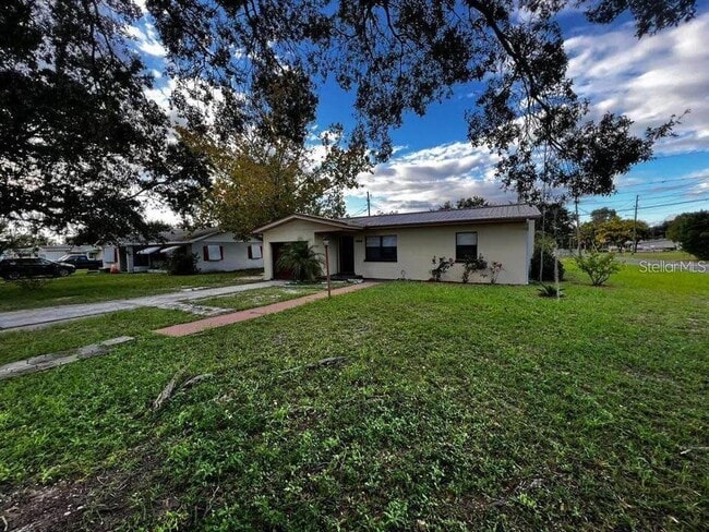 Photo - 331 Steedly Ave