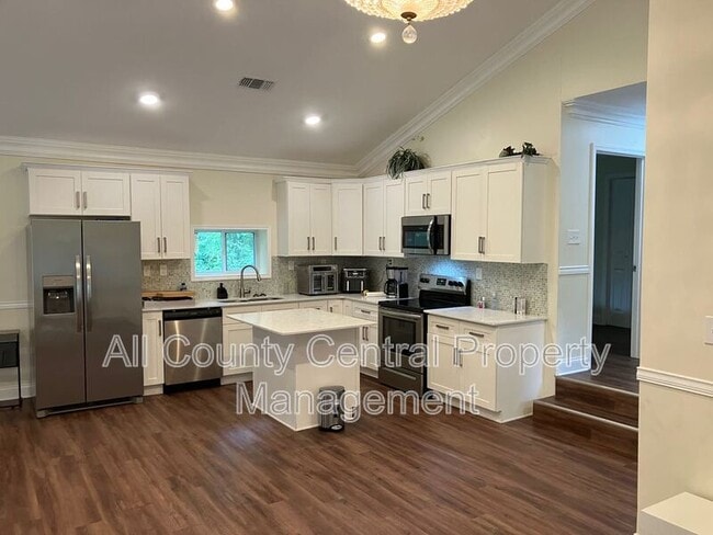 Photo - 904 47th Way S