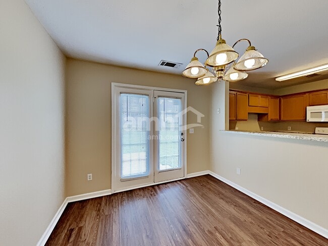 Photo - 1137 Benton Mason Dr