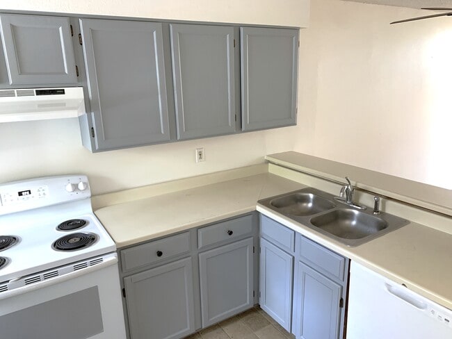 Photo - 11147 W 17th Ave