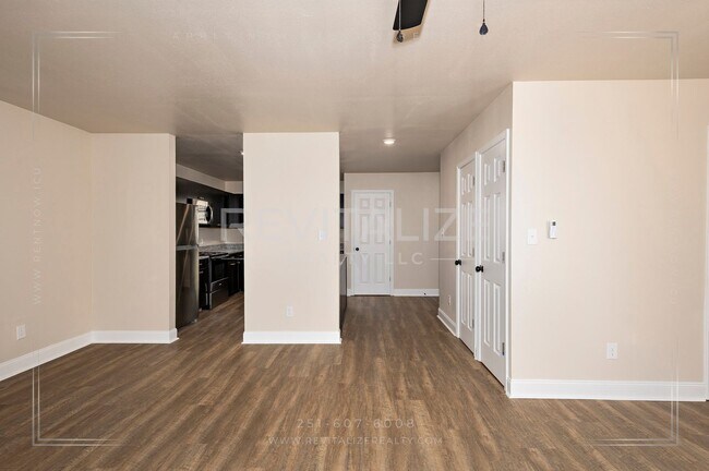 Photo - 1704 McGill Ave Unit 1704 McGill Ave  B