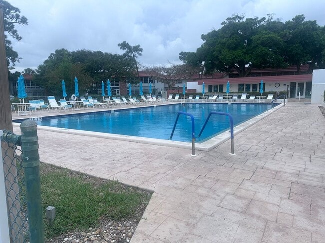 Photo - 2600 SE Ocean Blvd