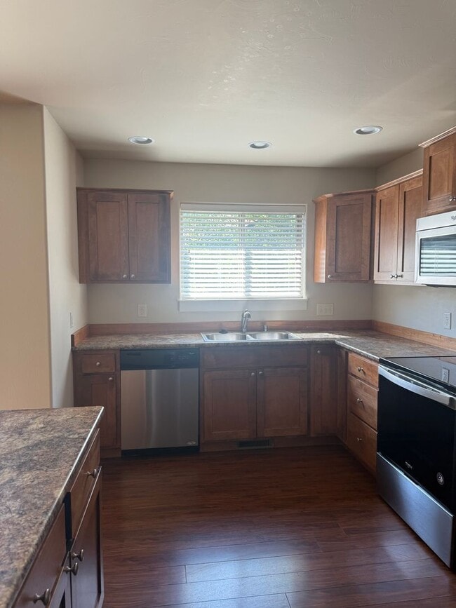 Photo - 1857 Buckrake Ave Unidad 1