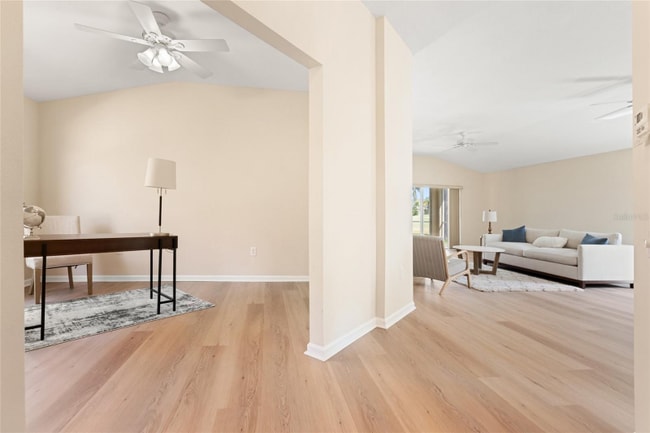 Photo - 5105 Gato Del Sol Cir