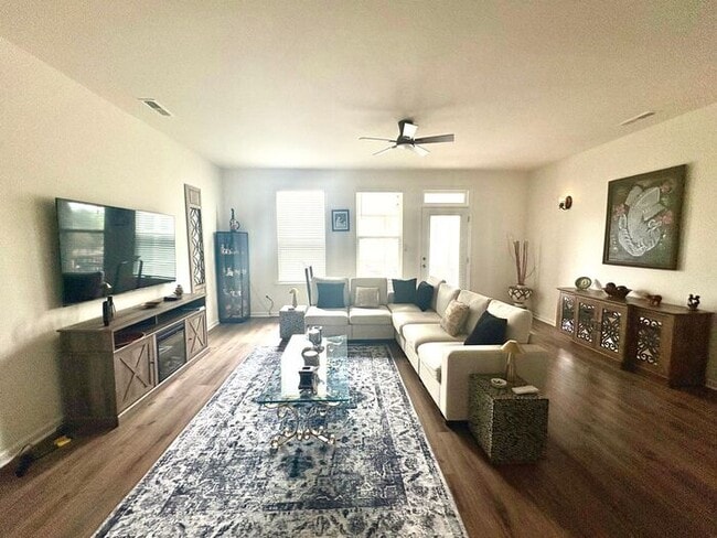 Photo - Scenic 3-Bed Townhome with Screened Porch, First Floor Storage & 1-Car Garage – Overlooking the G...