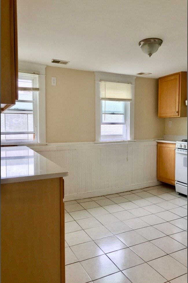 Photo - 42-44 Brighton Street (Maintenance Lease Up Only) Unidad 44 Brighton Street  3