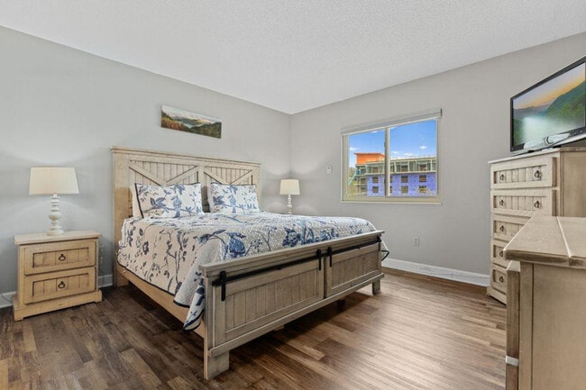 Photo - 3215 N River Rd Unidad ID1266990P