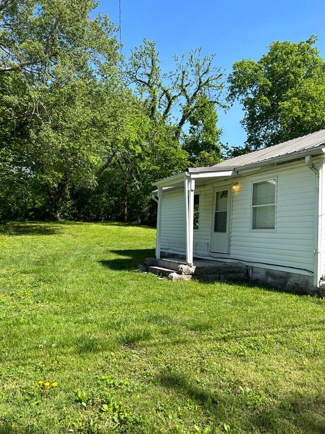 Photo - 2911 Brooks Ave