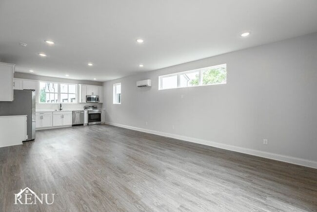 Photo - 5706 Sofias Cir