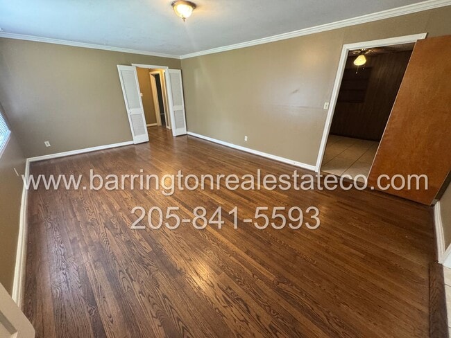 Photo - 236 20th Ave NW