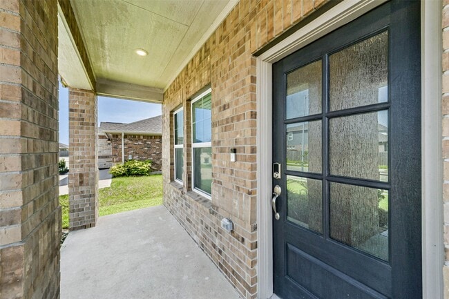 Photo - 8515 Lake Groove Ln