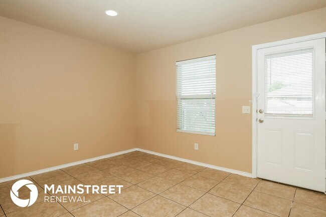 Photo - 3415 Dunlap Fields