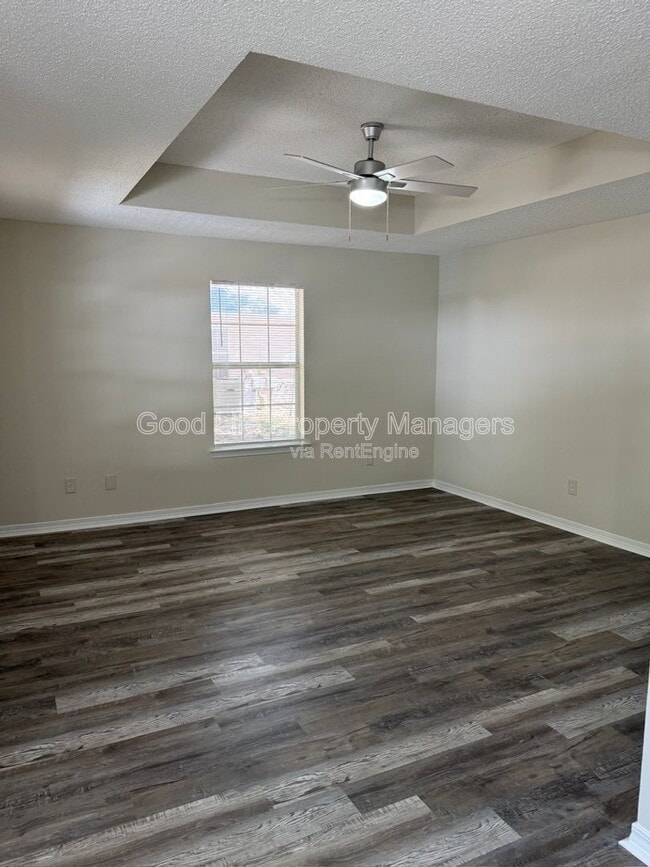 Photo - 9980 Bowman Ave